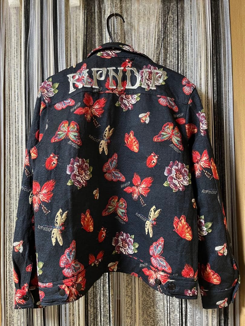 栗*坊様 リップンディップ　デニムジャケット　ブラック柄