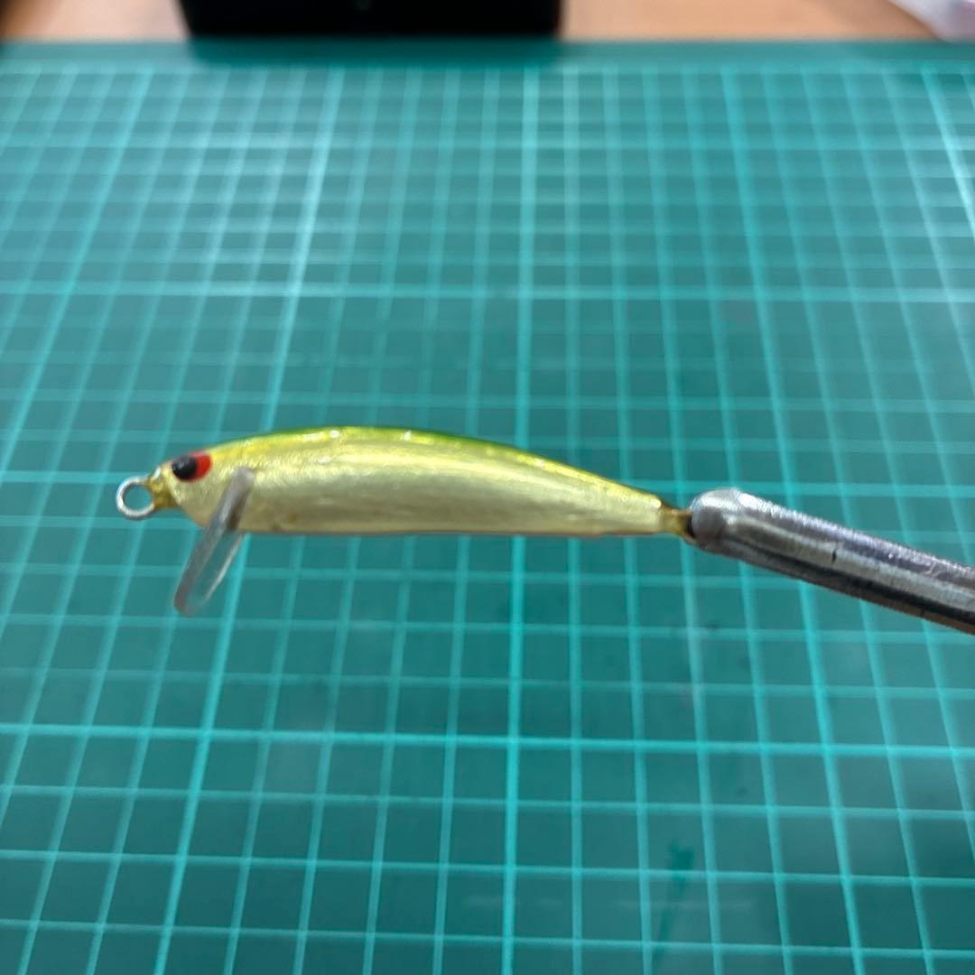 ミノー ルアー 複数サイズ カラー