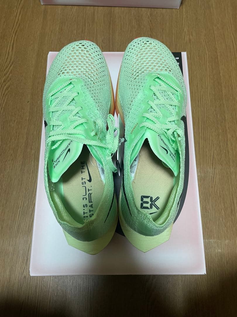 【新品未使用　28,５センチ　NIKEズームXヴェイパーフライ ネクスト%3