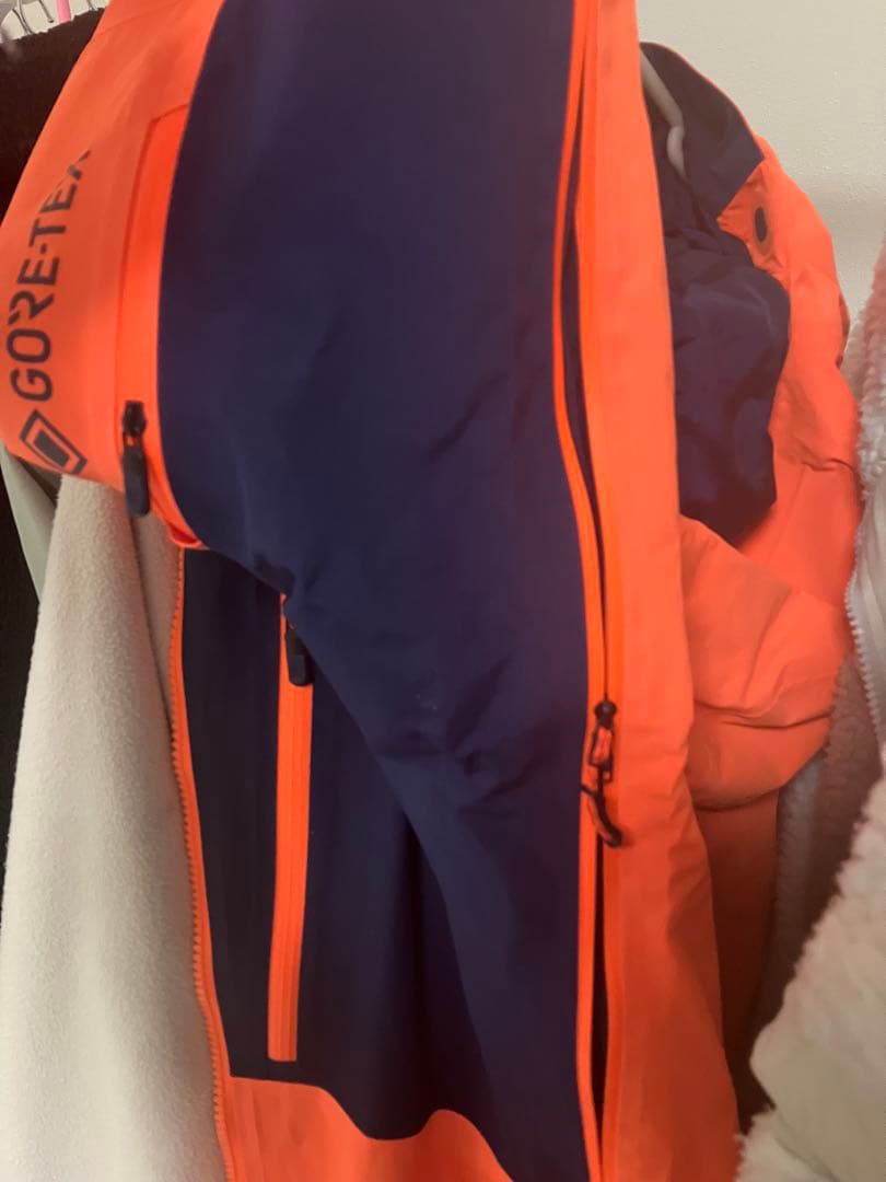 スノーボード Burton [ak] GORE-TEX LIVINGLINING S