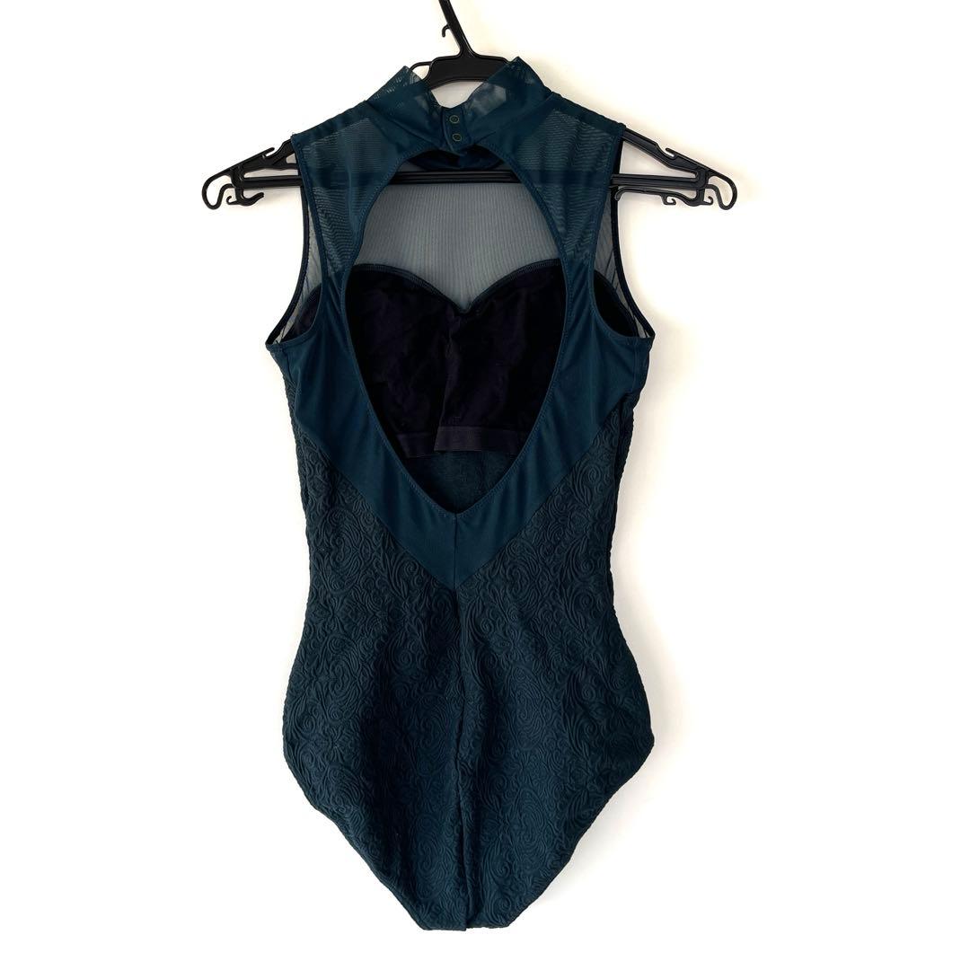 チャコット　nela レオタード　Ｌ