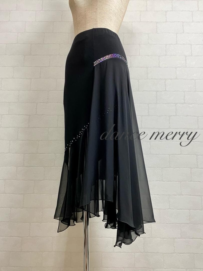 ＊新品　社交ダンス　スカート　黒　ラテン　ルンバ　パーティ　1377　スリット