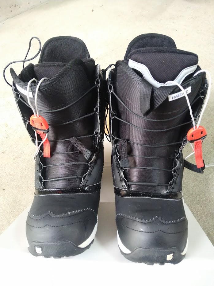 カプリコ！！【美品】スノーボードセット（ビンディング＆ブーツ付き）女性用