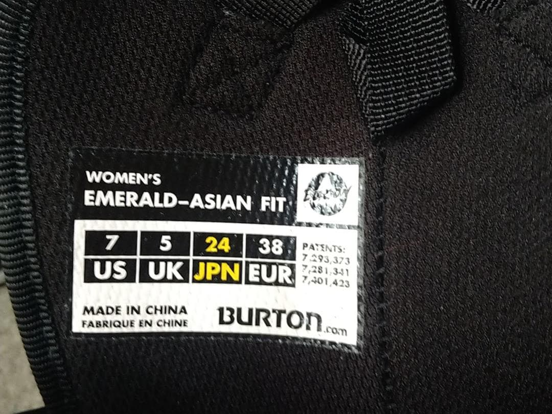 カプリコ！！【美品】スノーボードセット（ビンディング＆ブーツ付き）女性用