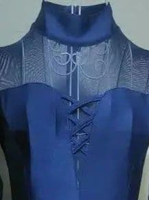 更に週末お値下げしました！新品タグ付き！シャープでスタイリッシュなネイビードレス