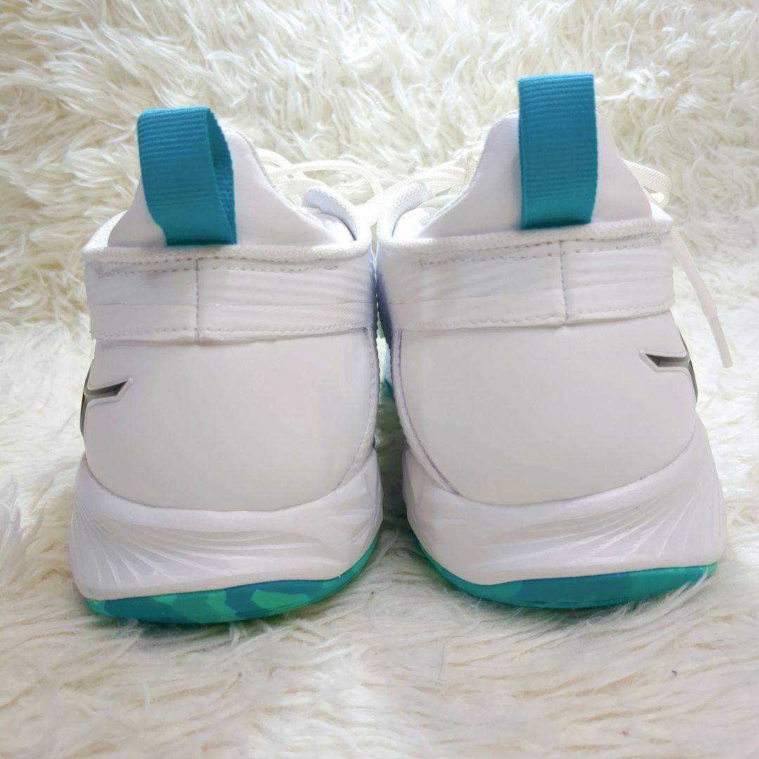 極美品 Mizuno 27cm ミズノ ウェーブトランジスタ バッシュ 白 緑