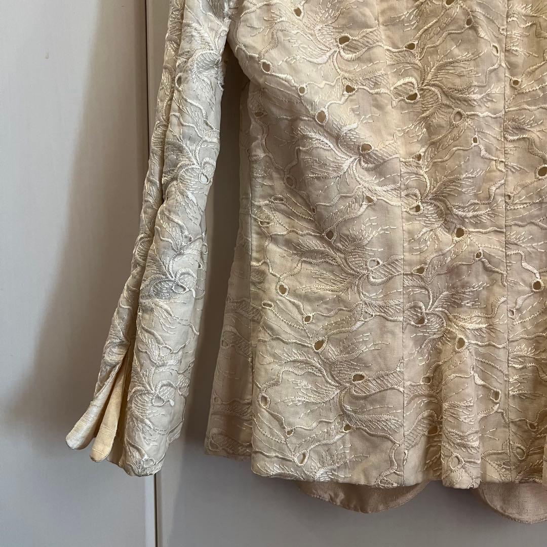 ARMANI COLLEZIONI 花柄　ジャケット　ベージュ　42サイズ