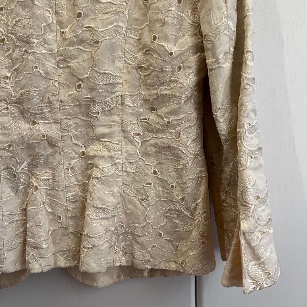 ARMANI COLLEZIONI 花柄　ジャケット　ベージュ　42サイズ