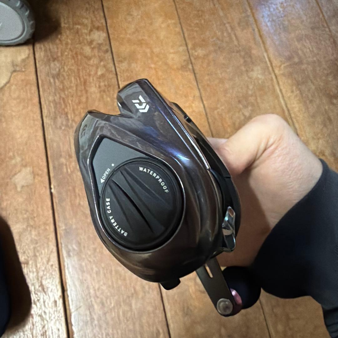 ダイワ 21紅牙 IC 150L