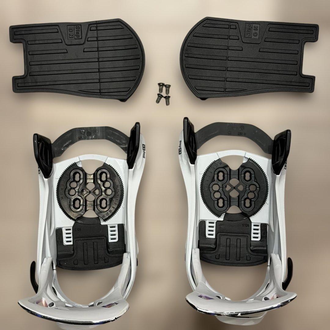 ネ*ス　Burton Step On Re:Flex Mサイズ　ビンデ