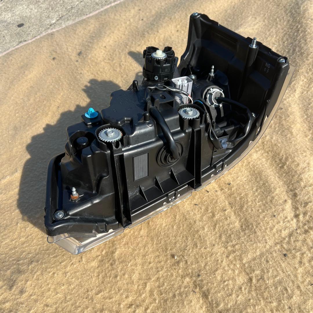 ダイハツハイゼットS510P LEDヘッドライト右