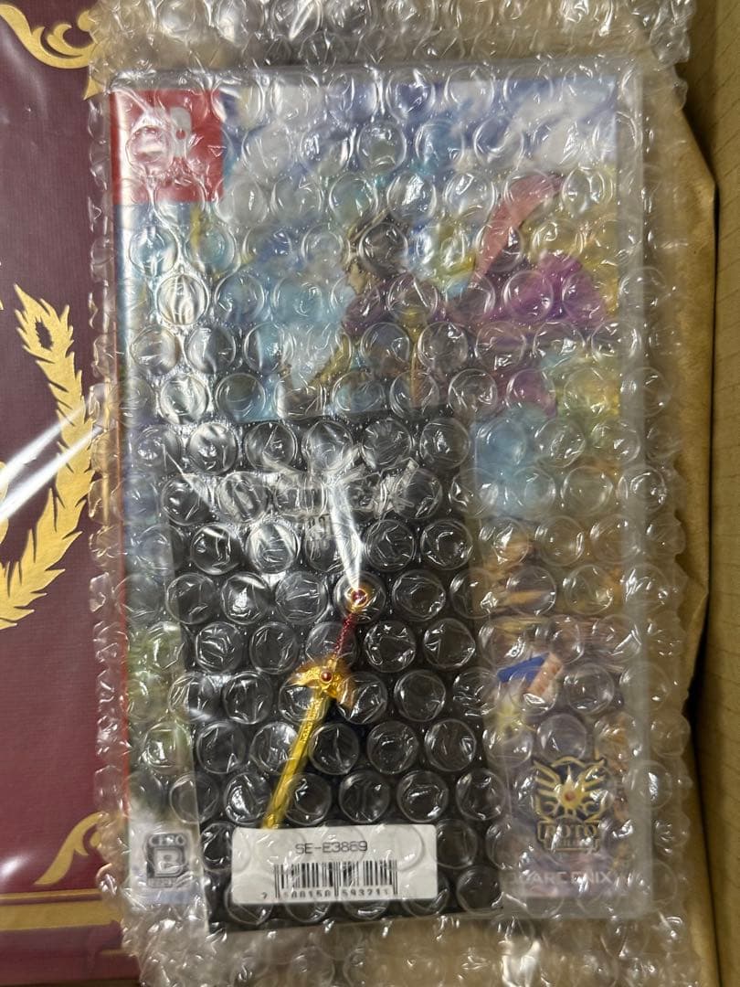 【新品未開封・3点セット】ドラゴンクエストIII ＆ 収納ボックス ＆ ピンズ