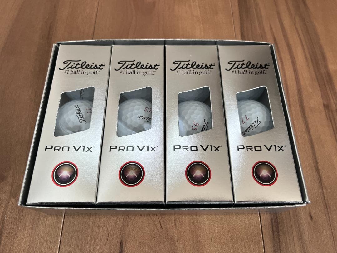 タイトリスト／PRO V1x／ホワイト／Wナンバー／2025年モデル／1ダース
