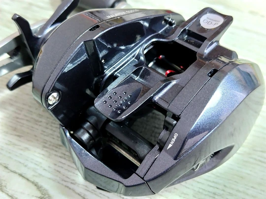 【あっくん】カシータス MGL 101HG フィネススプール付き