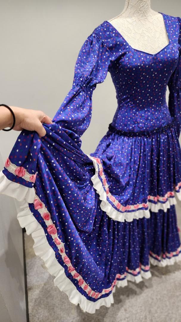 フラメンコドレス 青色 カラフル水玉　シージョ付き（中古）