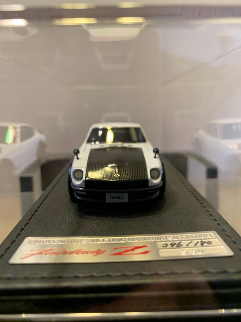 イグニッションモデル　1/43 フェアレディ　Z S30 ホワイト