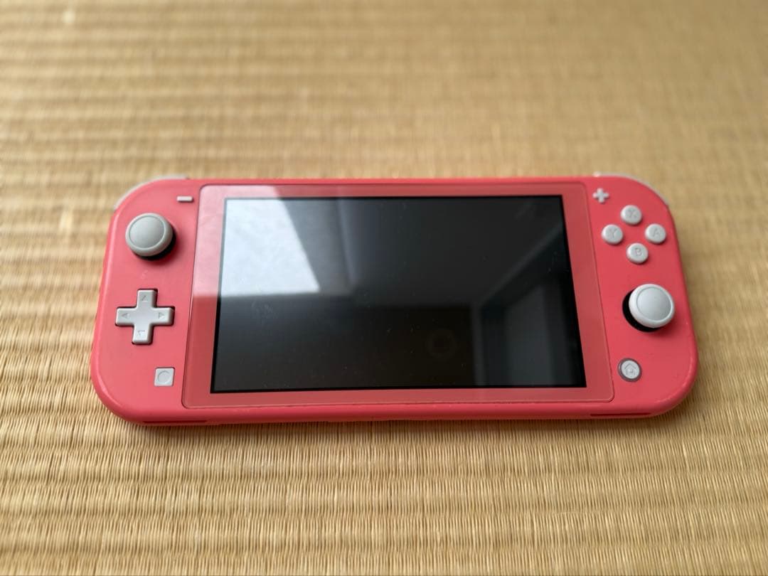Nintendo Switch Lite コーラル 本体 ケース 充電器付き