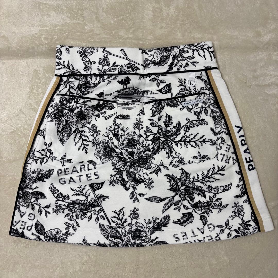 パーリーゲイツ　ボタニカル　白　総柄　パーカー　スカートセットアップ