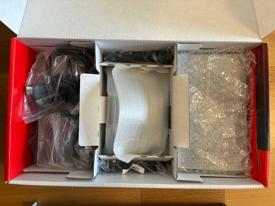 Nintendo Switch本体、コントローラ、ゲームソフト1本付き