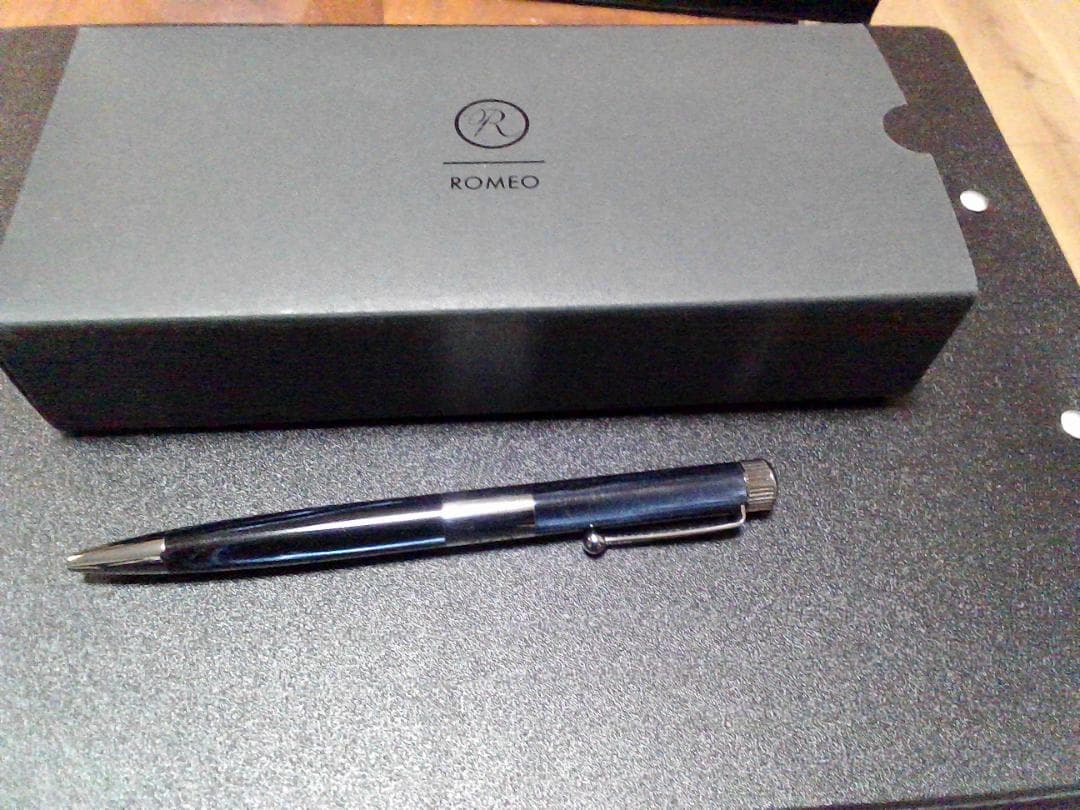 ROMEO　romeo No.3 イタリアンブルーボールペン 専用ケース付き