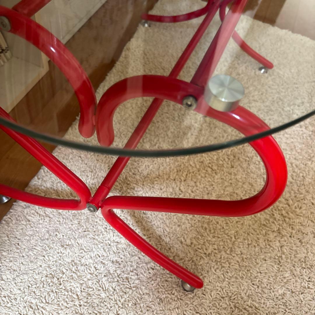 ガラステーブル　レトロ　赤いハート　型脚