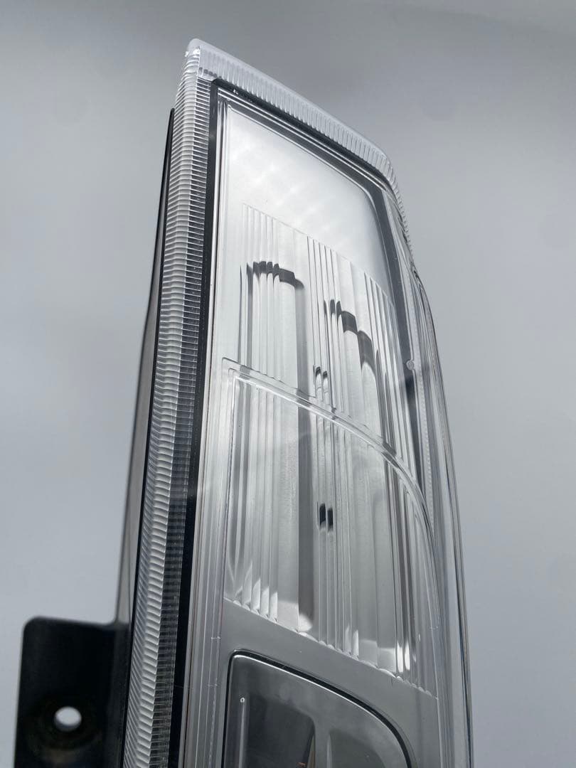 日産 セレナ C26 純正 テールランプ 左右セット 点灯確認済み