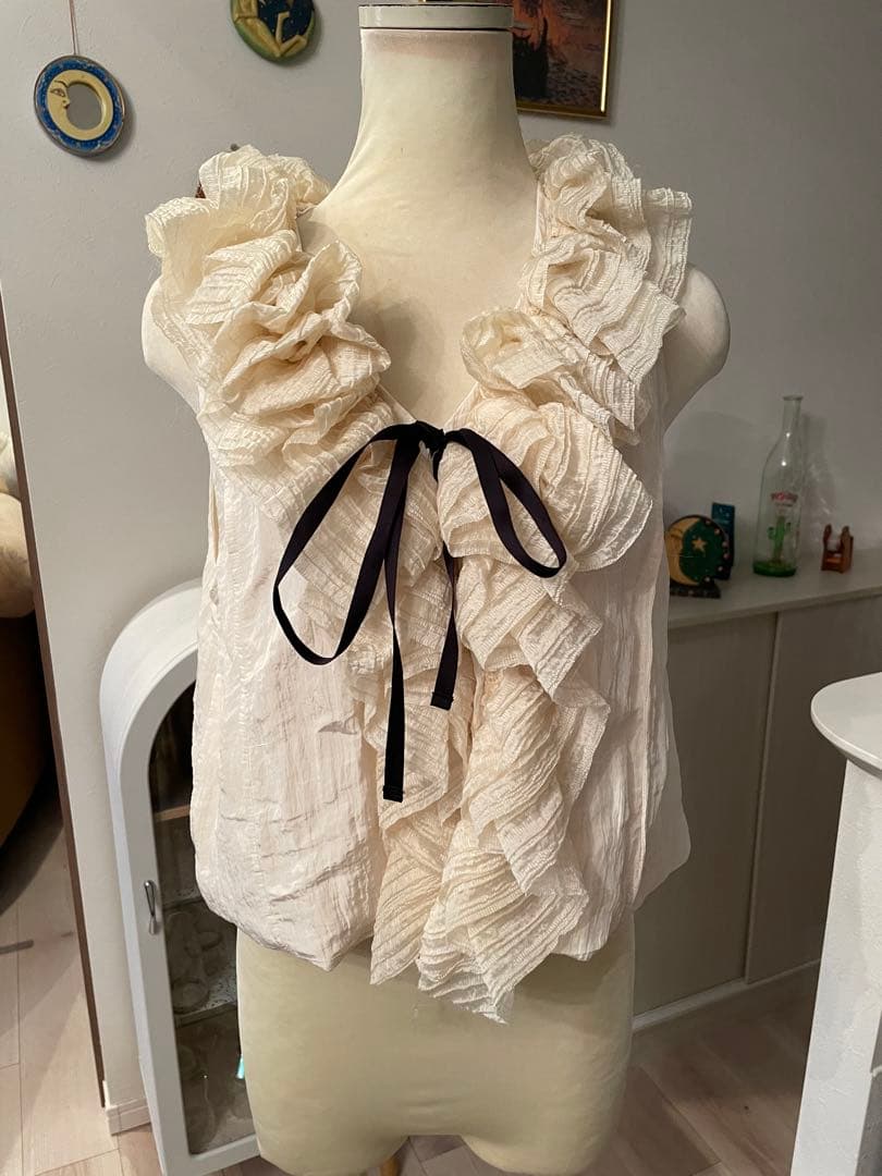 美品　MAISON SPECIALワッシャーフリルトップス