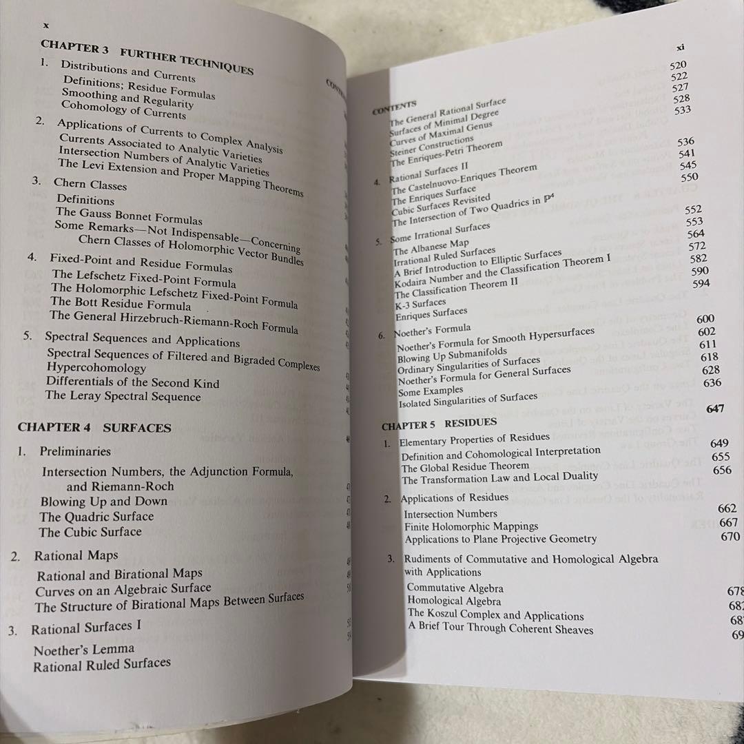 洋書 Principles of Algebraic Geometry