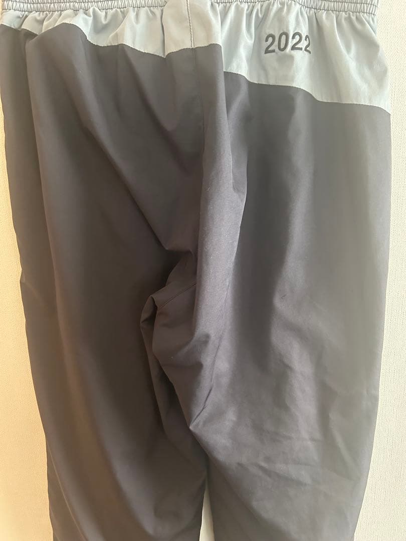 東福岡サッカー部選手支給ウインドブレーカー上下セット【非売品】