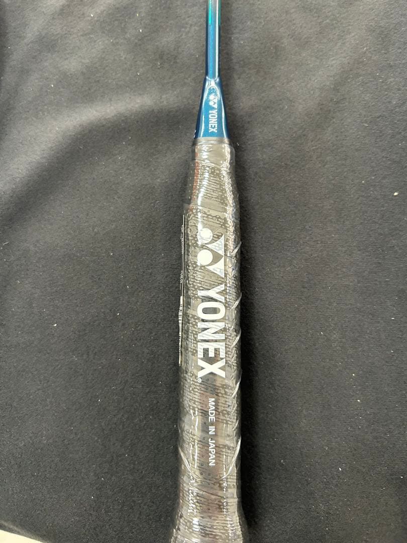 4ug5 ナノフレア800プロ　新品未使用　ヨネックス　バドミントン　ラケット