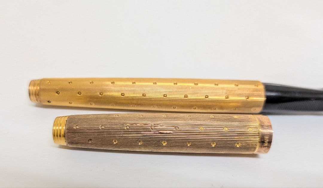 PARKER 20μ 万年筆 MADE IN FRANCE ゴールド×ドット