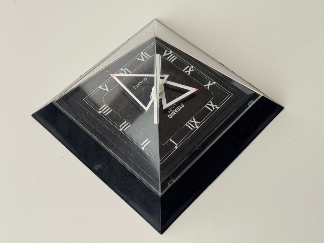 ポストモダン 掛け時計 置時計 ピラミッド型 黒 動作確認済