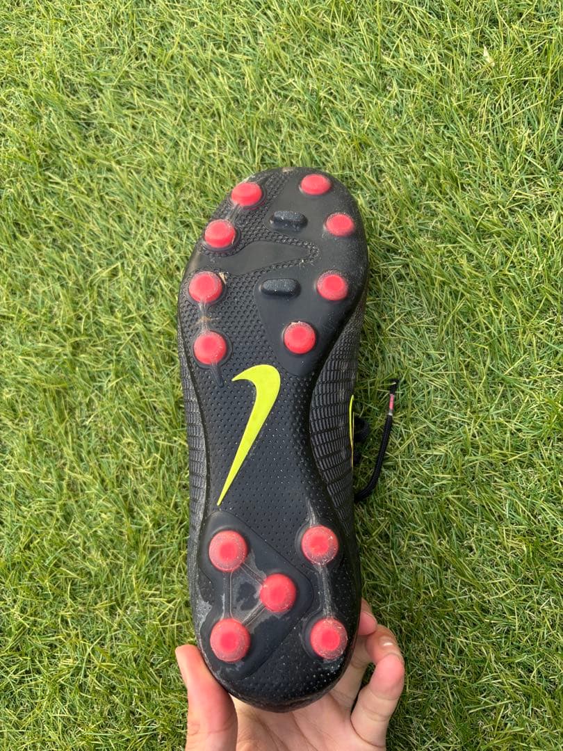 NIKE サッカースパイクマーキュリアル ヴェイパー 14