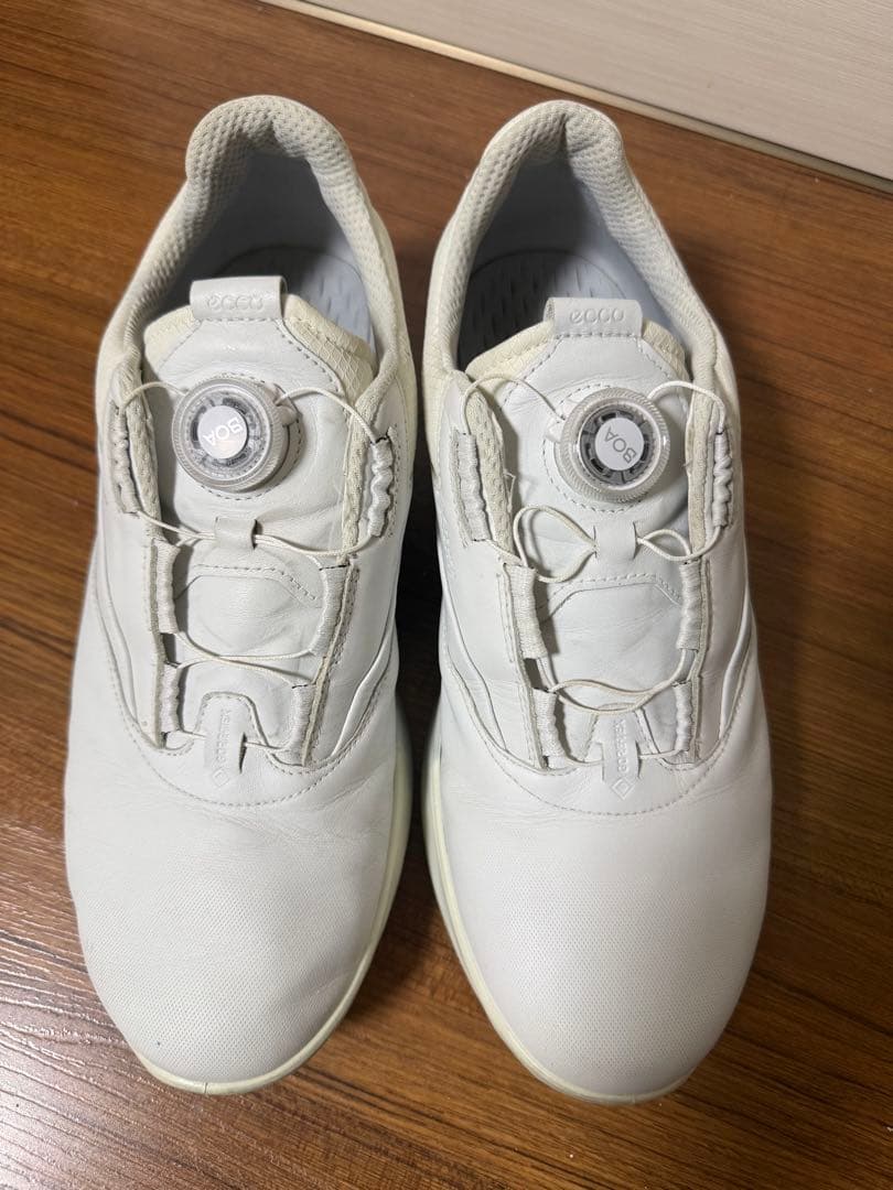 訳あり美品　26.5 ECCO ゴルフシューズ ホワイト