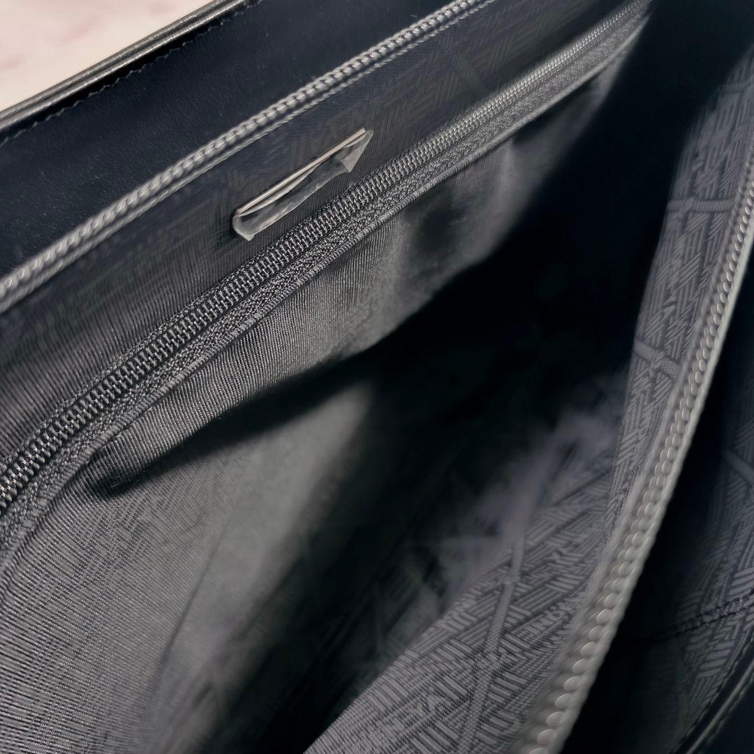 【極美品】印傳屋　変わり市松柄　ハンドバッグ　フォーマルバッグ　黒漆×黒革