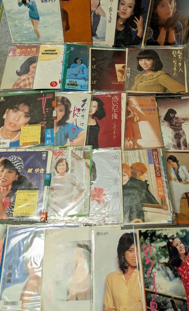 女性アイドル女性シンガー 150枚以上シングル大量セットまとめ売り　松田聖子　他