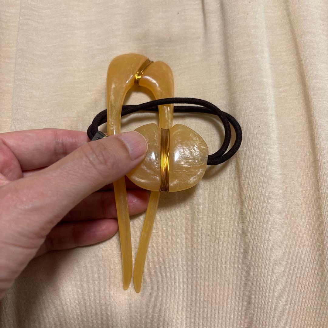 y*i様 黄色ヘアピン かんざし？とヘアゴム