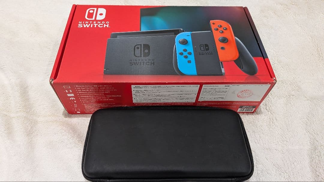 ニンテンドー　スイッチ1　本体　美品　ケース付