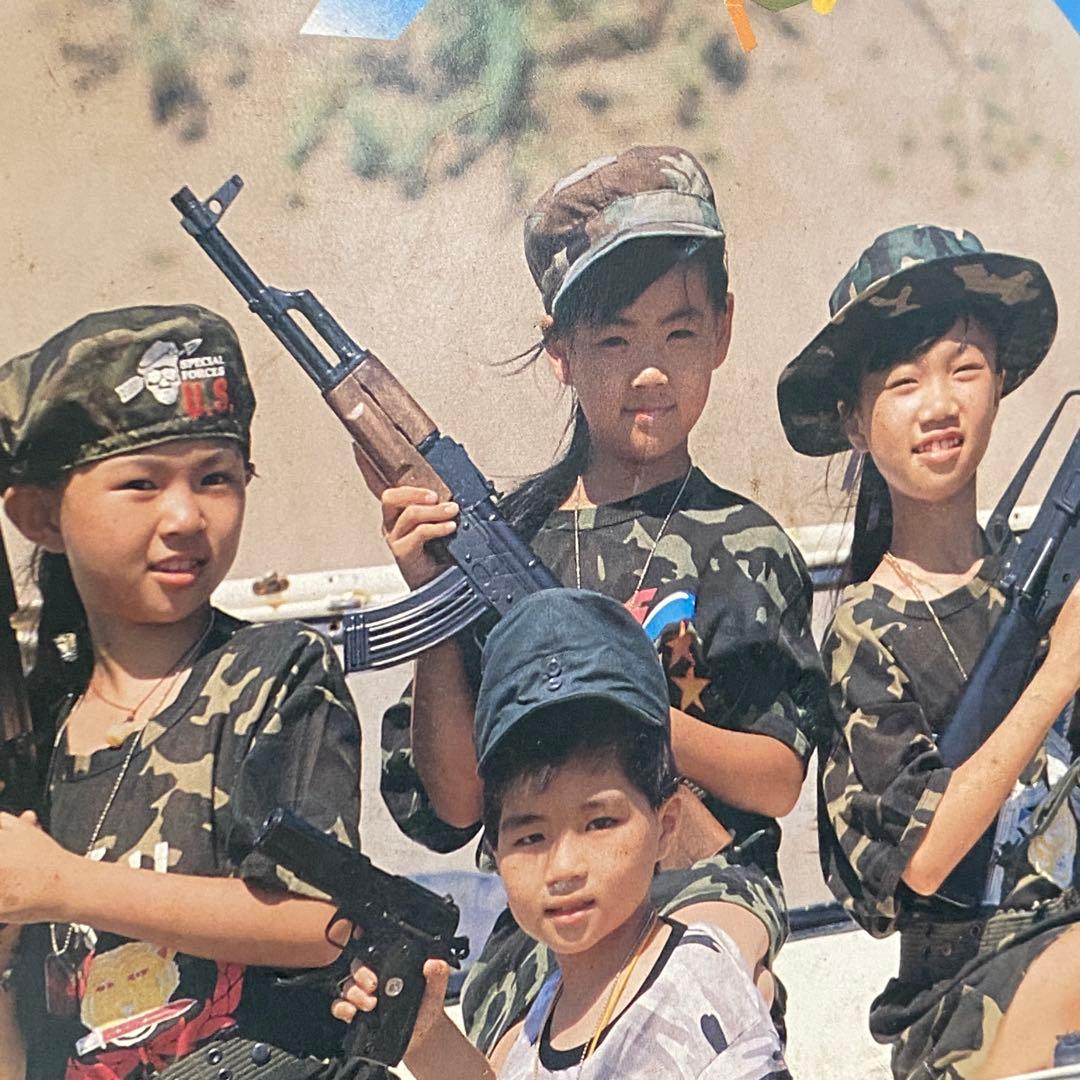 台湾キッズポップスLP 謝 小魚+迷你兵團/陸海空大進撃