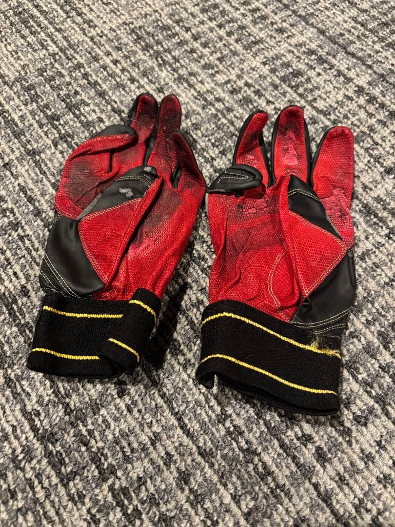 中田翔　Mizuno Pro バット バッティンググローブ