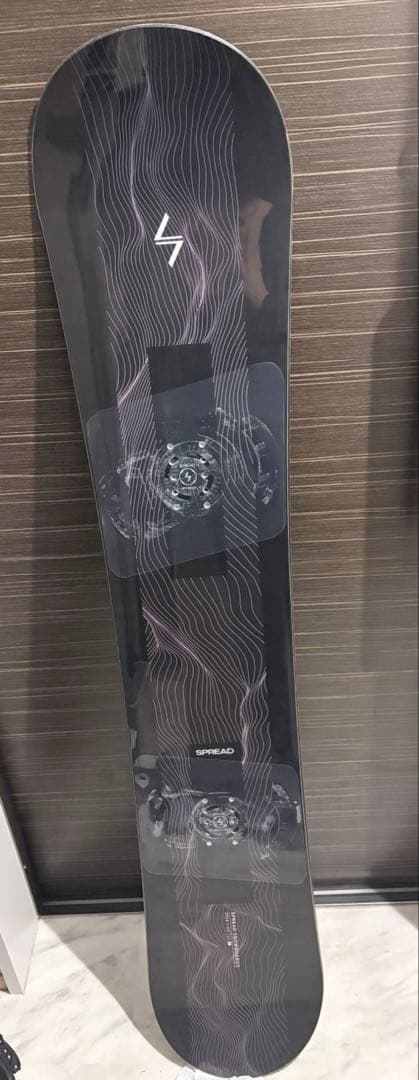 美品 SPREAD AXスノーボード 24-25モデル　152