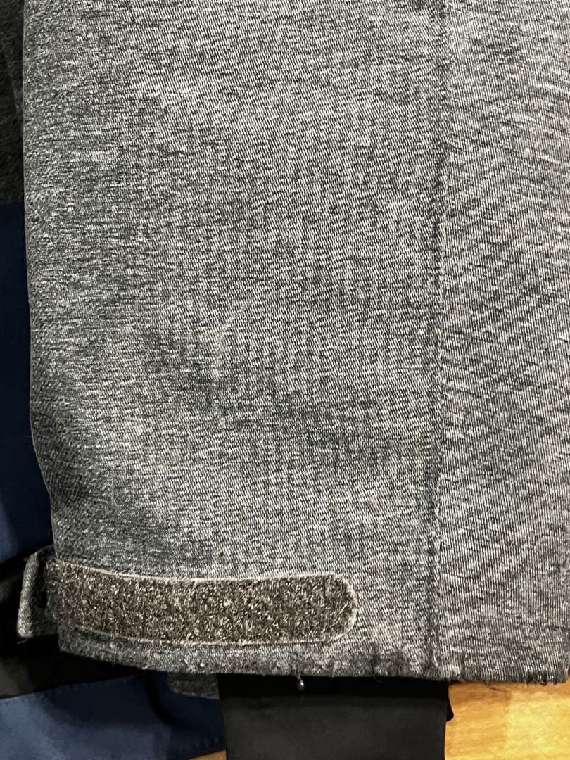 ピークパフォーマンス　スキーウエア　Mサイズ　クリーニング済み