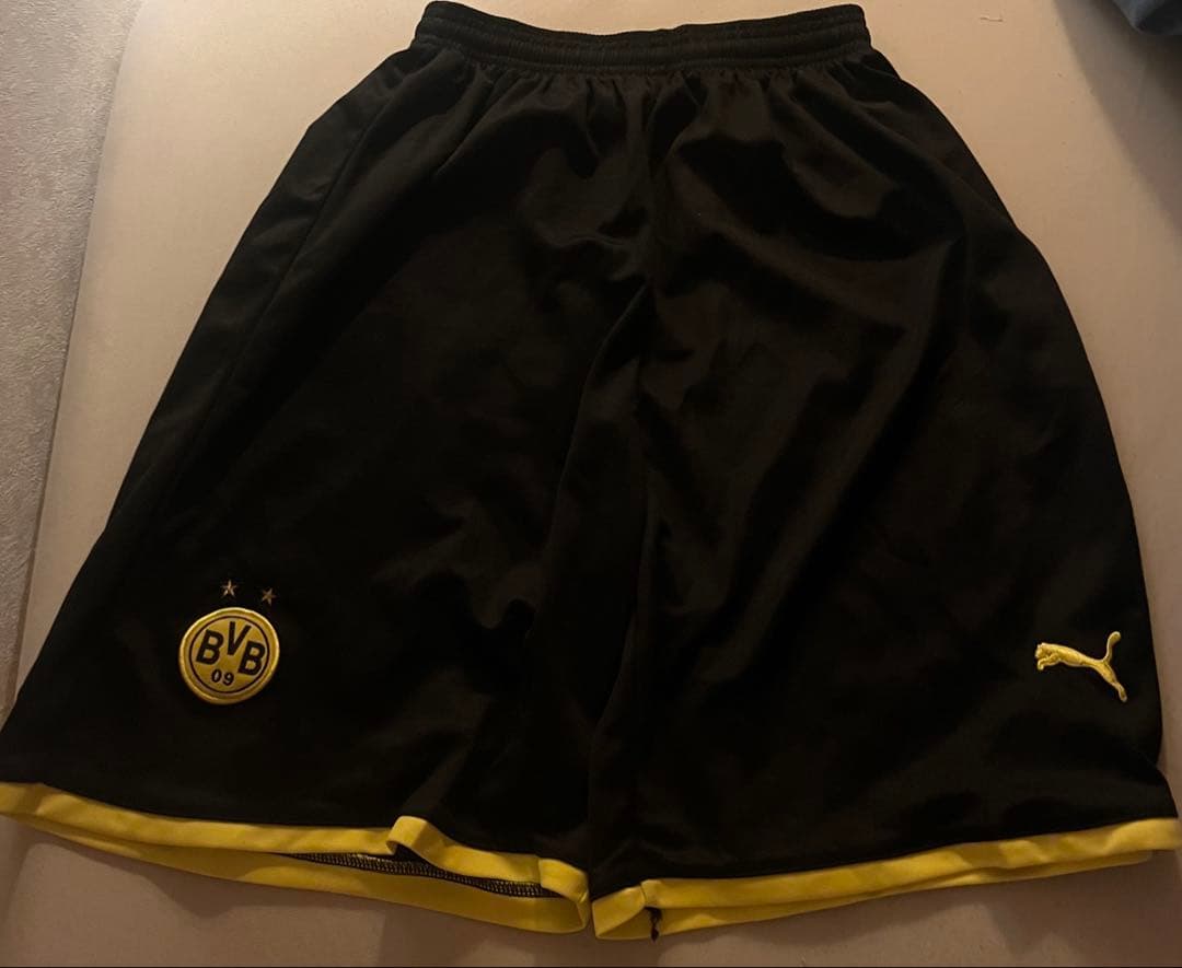 ボルシア・ドルトムント オーバメヤン 17/18ユニフォーム上下セット　17番