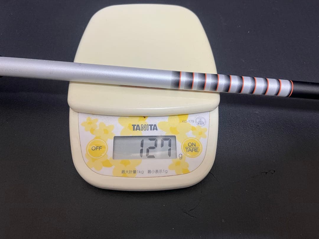 tour ad iz 6 s ドライバーシャフト　ブリヂストンスリーブ