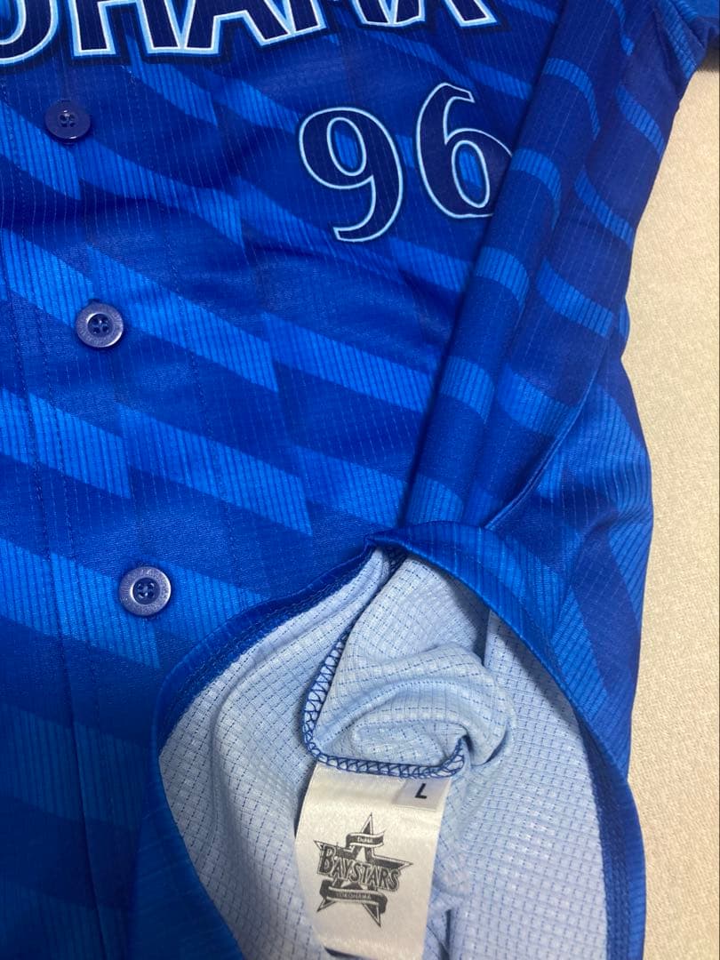 横浜DeNAベイスターズ　バウアー選手　ユニフォーム　サイズL