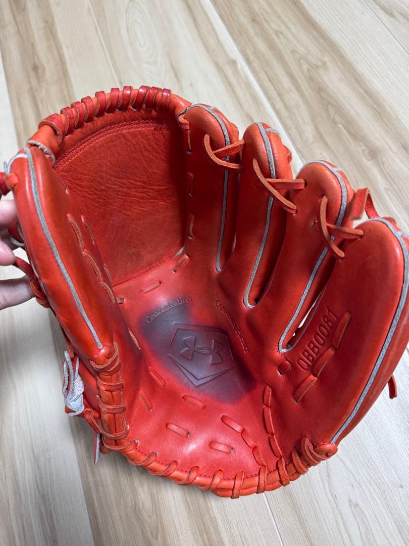 アンダーアーマー Under Armour 硬式グローブ オレンジ　投手用