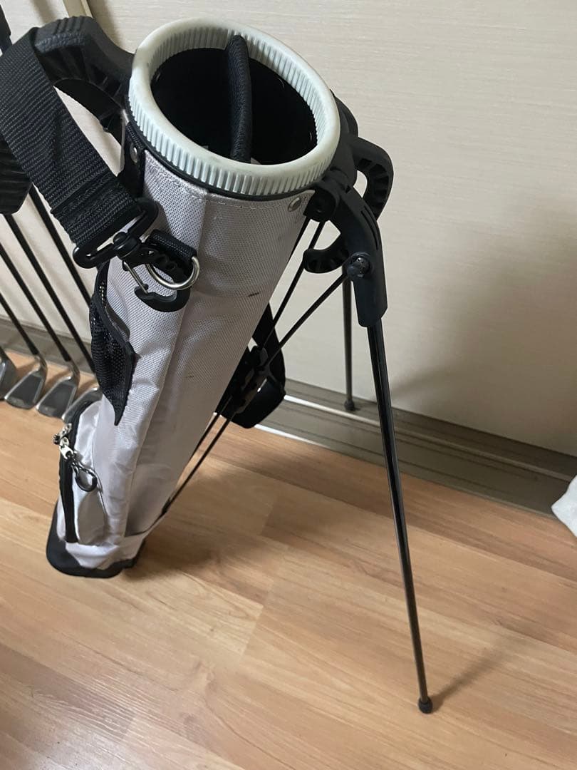 メンズゴルフハーフセット （スタンドバック付） 早い者勝ち‼️