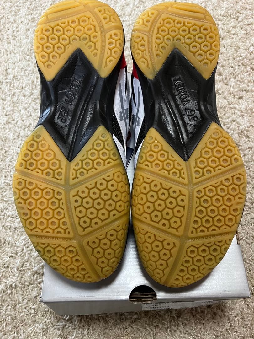 YONEX エアロスピード シューズ 25.5cm パワークッション670