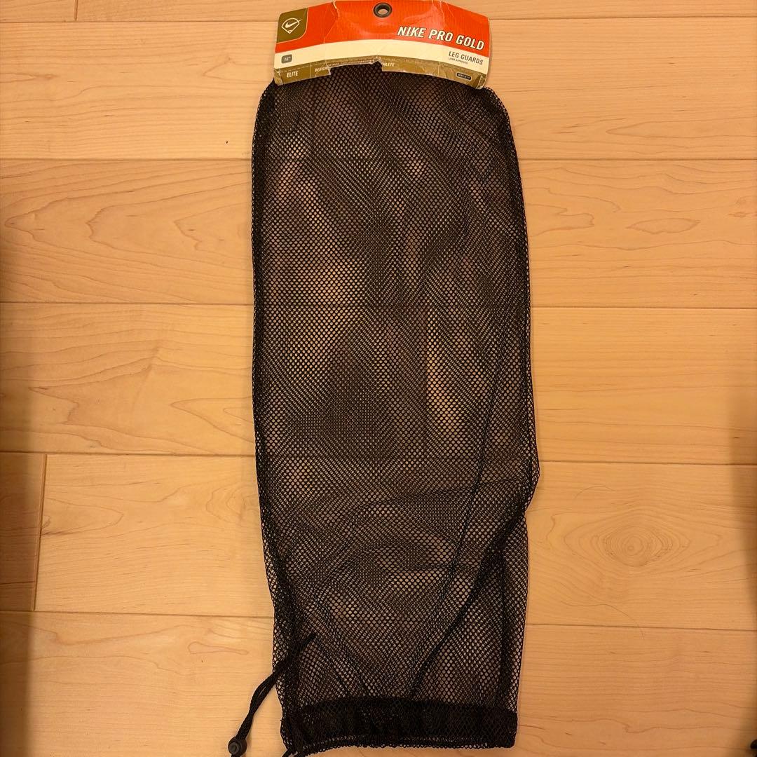 【本日限定値下げ】【入手困難】【超美品】キャッチャー防具セット（軟式用）NIKE