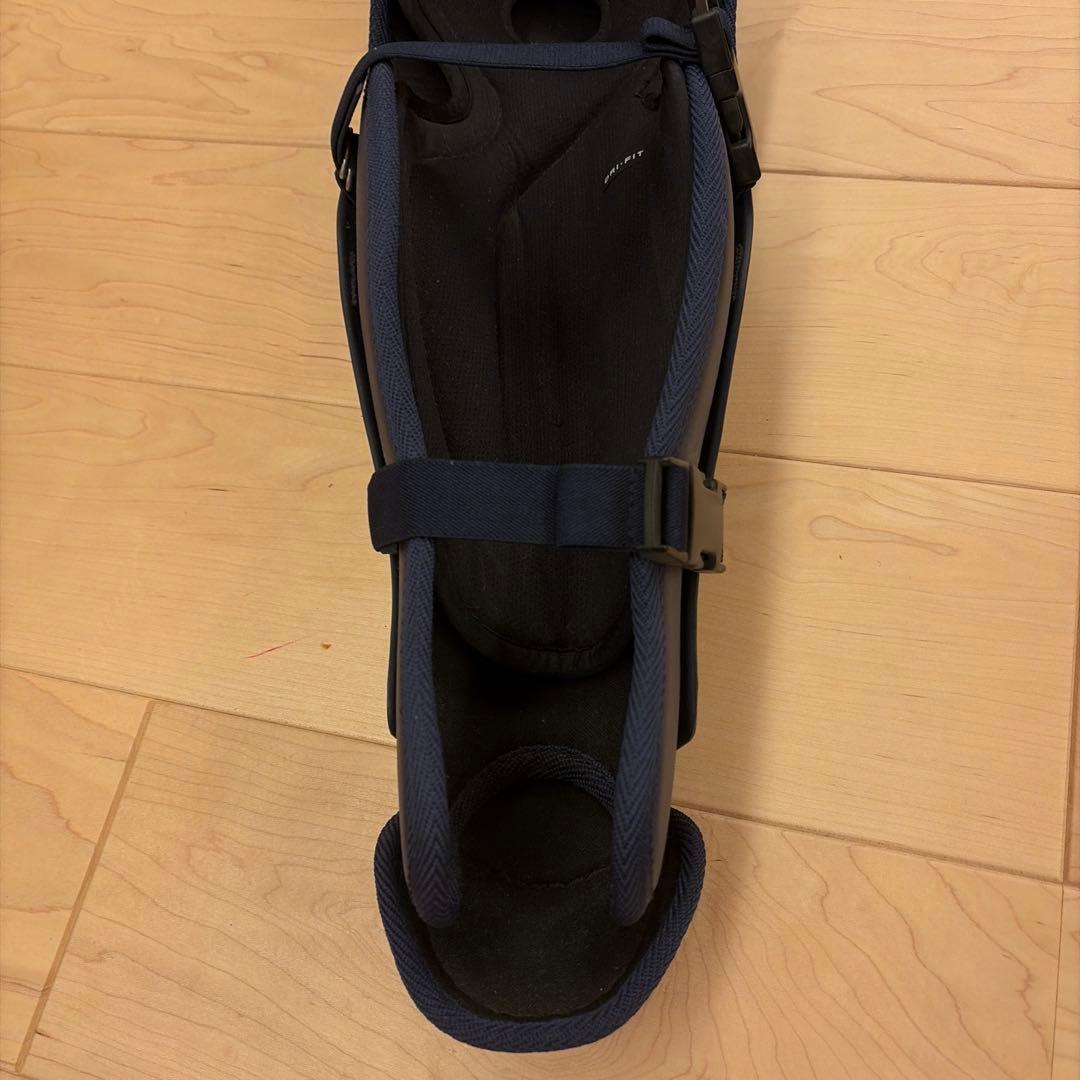 【本日限定値下げ】【入手困難】【超美品】キャッチャー防具セット（軟式用）NIKE